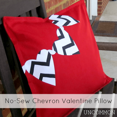 No-Sew Chevron Valentine Pillow