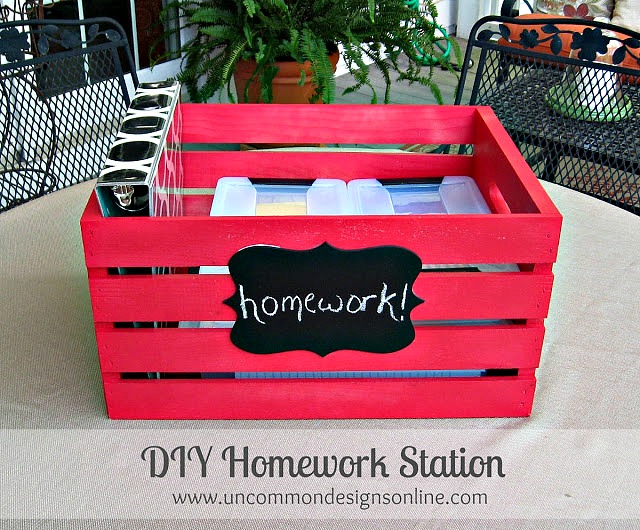 Create a portable homework station. Keep everyhting neat and organized even when  on the go! #organizing #homework #kidscrafts #diycrate
