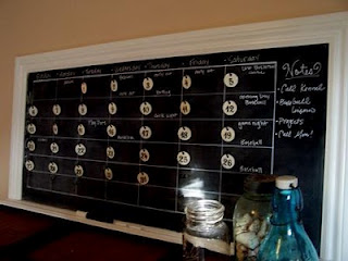 chalkboard_calendar