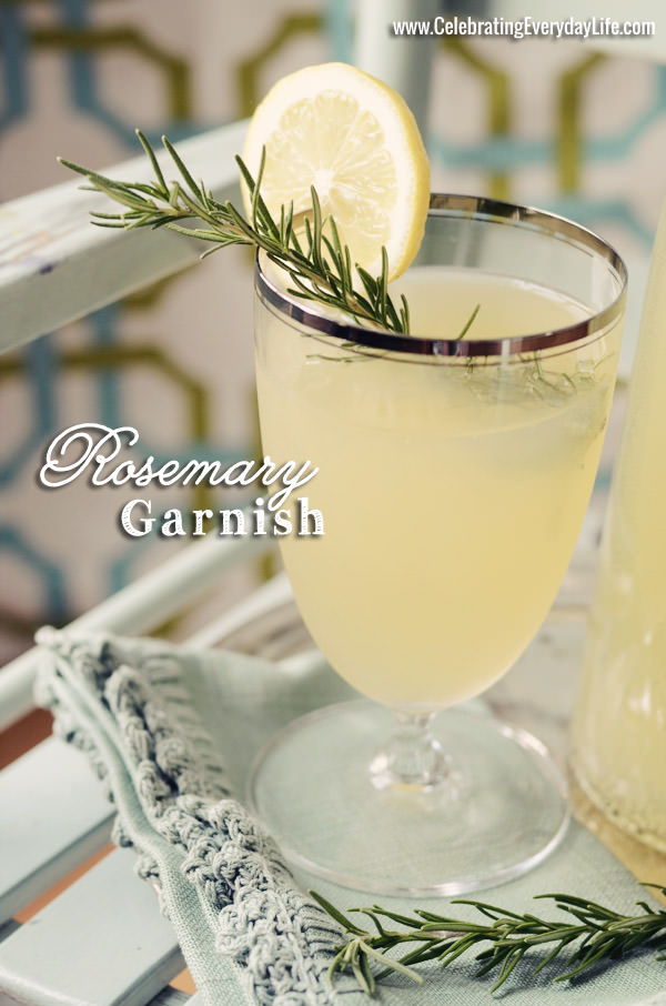 Lemonade-Rosemary-Garnish