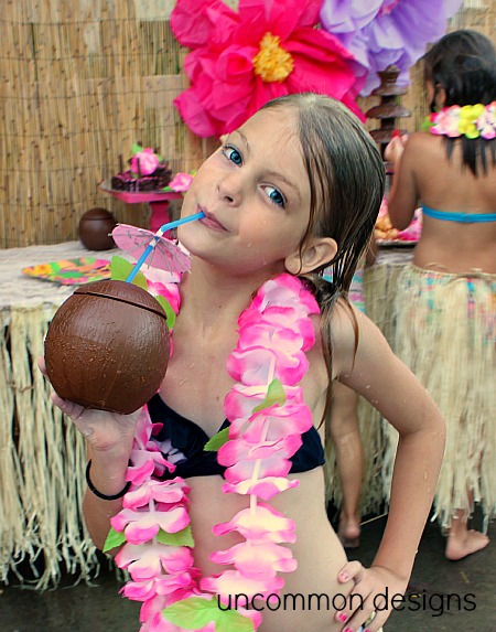 Hawaiian Luau Party Decorations - Uncommon Designs