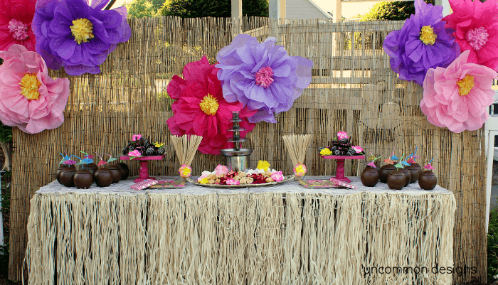 Hawaiian Luau Party Decorations   Luau Table 