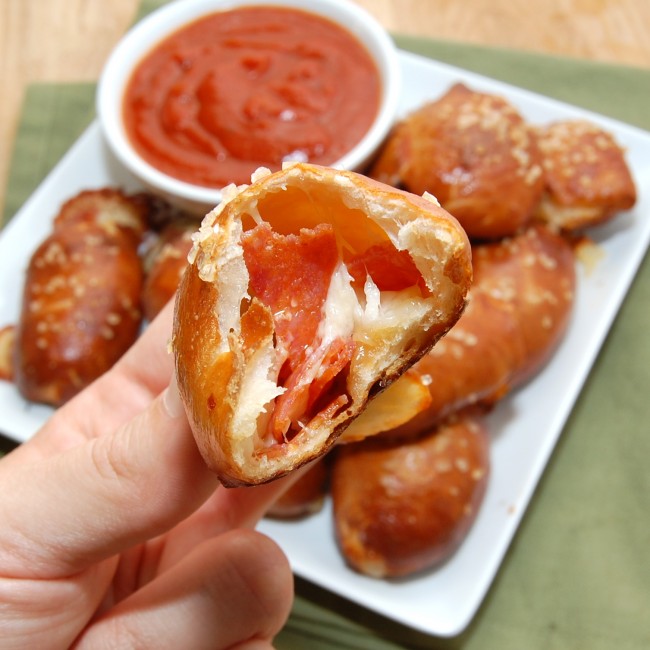 pepperoni pretzel pizza bites