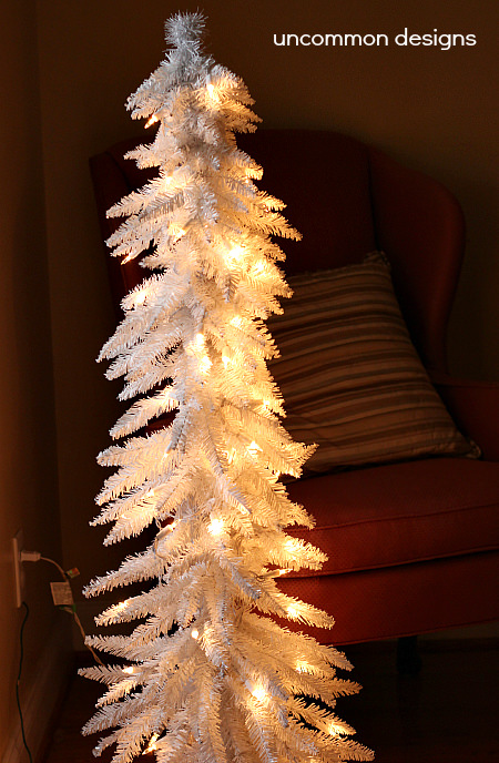 DIY Feather Christmas Tree