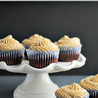 Chocolate Banana Cupcakes with Peanut Butter Icing