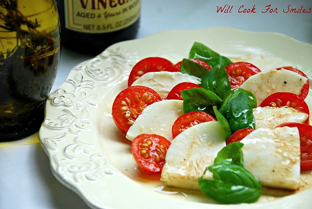 Classic-Caprese-Salad-willcookforsmiles