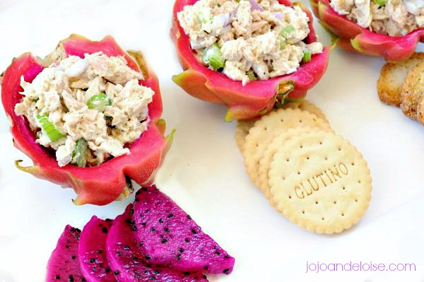 chciken-salad-dragon-fruit-bowls-jojoandeloise