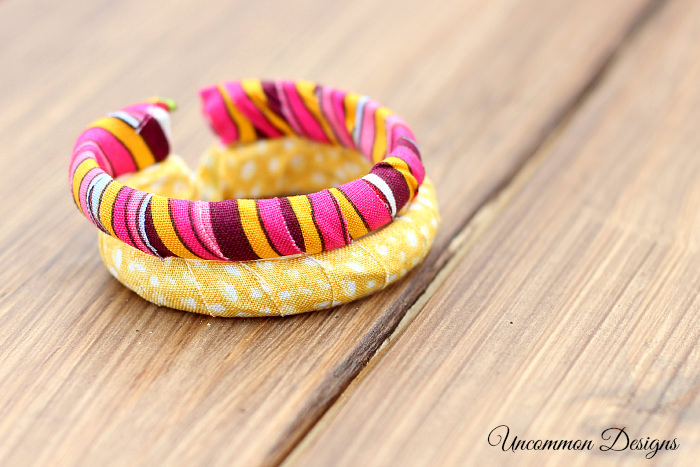 Make Bangle Bracelets from Shower Curtain Rings and Fabric Tape #DuckCraftTape