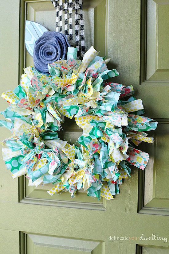 Create an adorable Summer Fabric Wreath with these step by step instructions. You choose the colors, patterns and designs. What a great way to brighten a door! #fabric #wreath