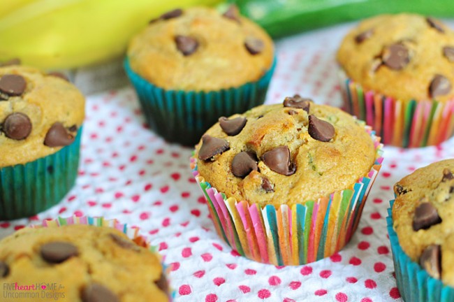 Whole Wheat Zucchini Banana Muffins... so good with Chocolate Chips, too!  via Uncommon Designs