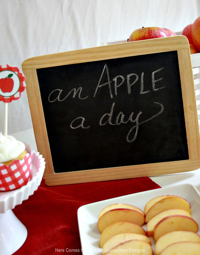 Throw an apple party this Fall with this  complete Free Printable Pack!  Uncommon Designs