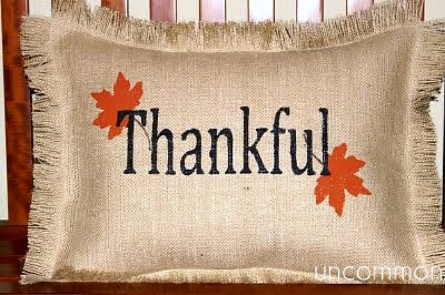 burlap-stenciled-fall-pillows