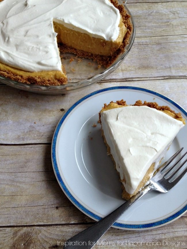 Get ready for a delicious holiday treat... No-Bake Egg Nog Pie via Uncommon Designs