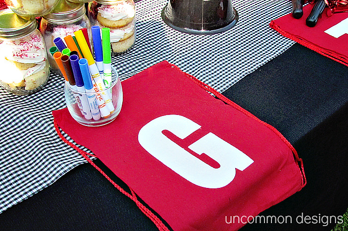 Party table ideas for children's birthdays via Uncommon Designs.