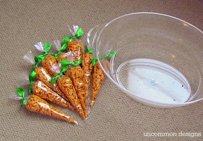 Create your own carrot patch for Easter treats with this simple idea from Uncommon Designs 