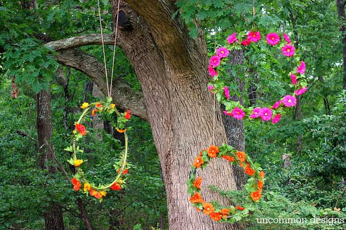 Make a lit photo backdrop with flowers and hula hoops!  A simple step by step tutorial by Uncommon Designs 