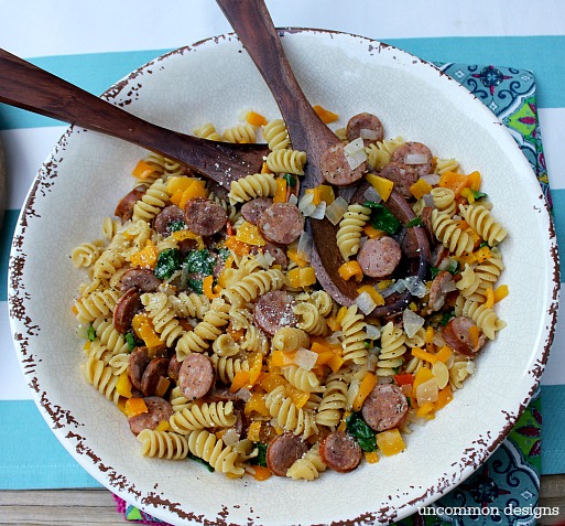 Aidells andouille sausage pasta with Cupcake Wine: Savor the Summer with a simple gathering 