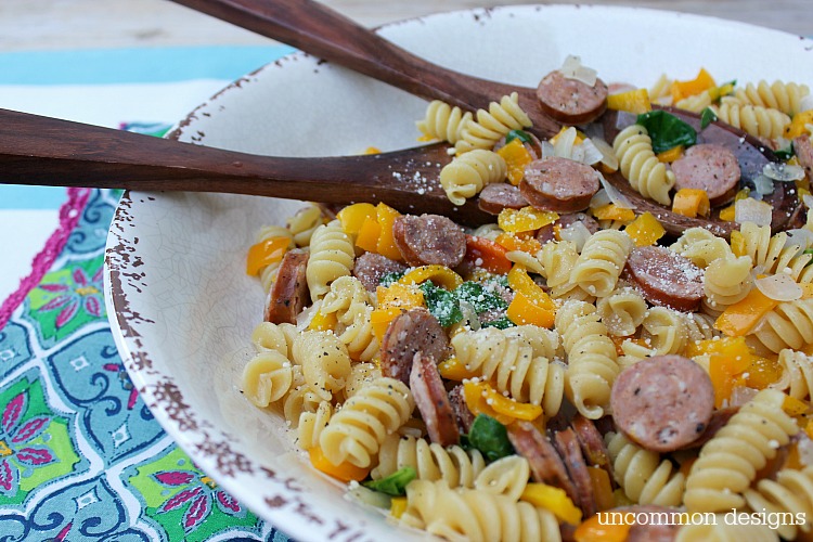 Aidells andouille sausage pasta with Cupcake Wine: Savor the Summer with a simple gathering 