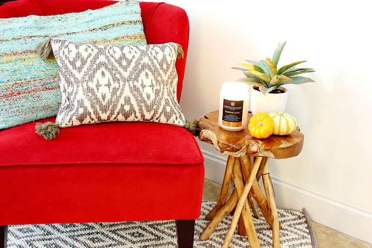 Celebrating fall in the south and bringing the season to life in our homes, no matter what the weather! 