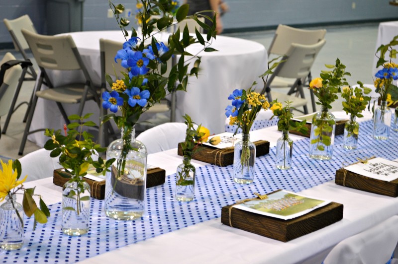 How to have chic sports banquet decorations that don't break the bank. It can be done! 