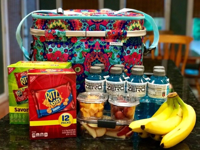 Create a Mobile Snack Station with a Rolling Insulated Cooler, ice packs, a freezable lunch sak for healthy and filling snacks. No more expensive trips to the convenience store or drive thrus! #SaveSnackScore #ad @Walmart