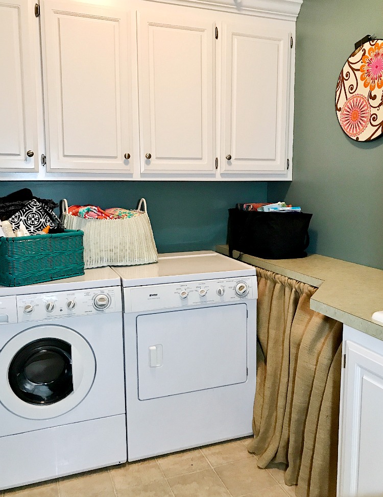 Summer Laundry Room 1