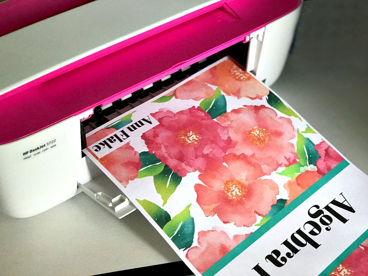 Get totally organized for Back to School with these 12 Preppy and Pretty Free Printable Binder Covers!