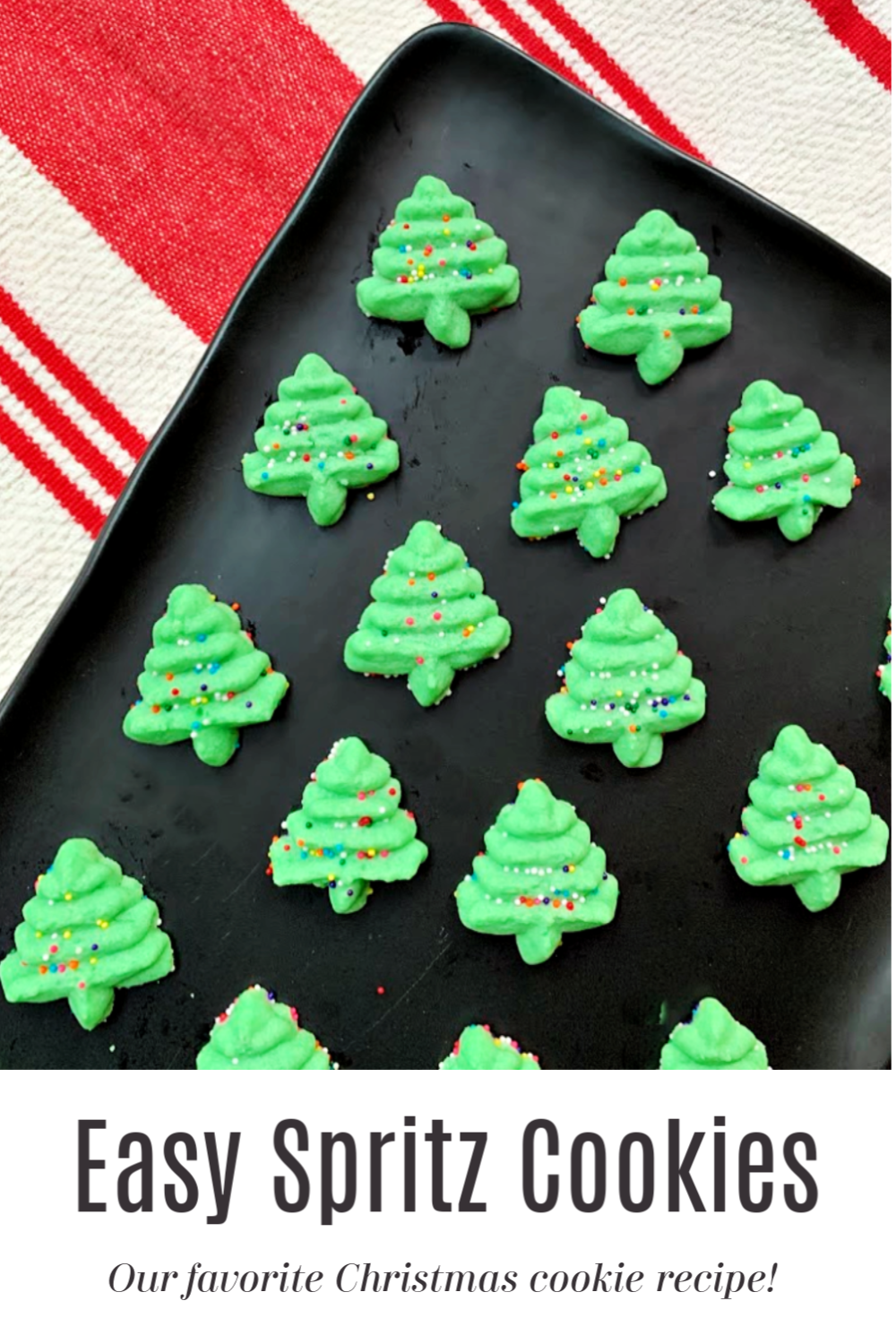 Easy Christmas Spritz Cookies | This basic recipe is super simple, but the most delicious Christmas cookie recipe! 