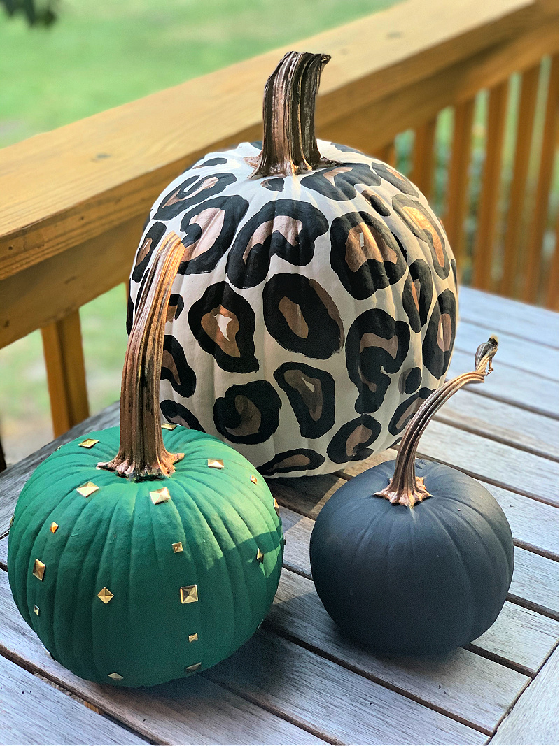 DIY Leopard Pumpkin | Easy Pumpkin Painting Ideas that absolutely anyone can do. No painting skills required! 