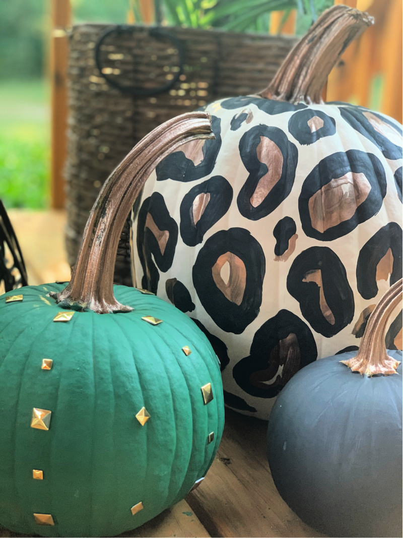 DIY Leopard Pumpkin | Easy Pumpkin Painting Ideas that absolutely anyone can do. No painting skills required! 